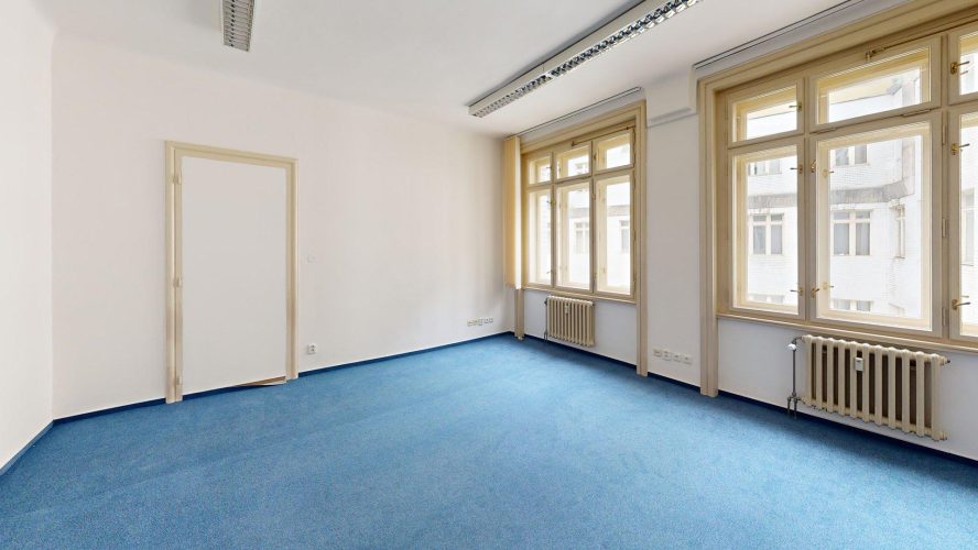 Adria-4p-902442-Bedroom 2