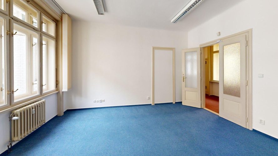 Adria-4p-902442-Bedroom