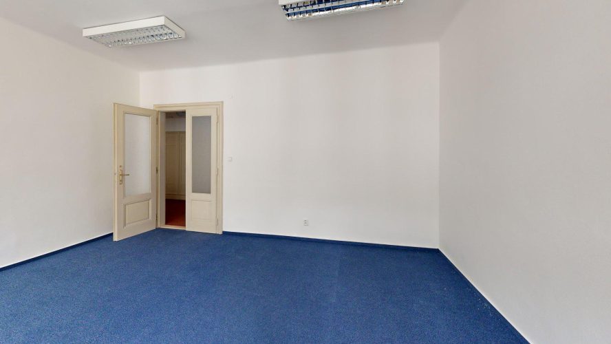 Adria-4p-919424-Bedroom 1