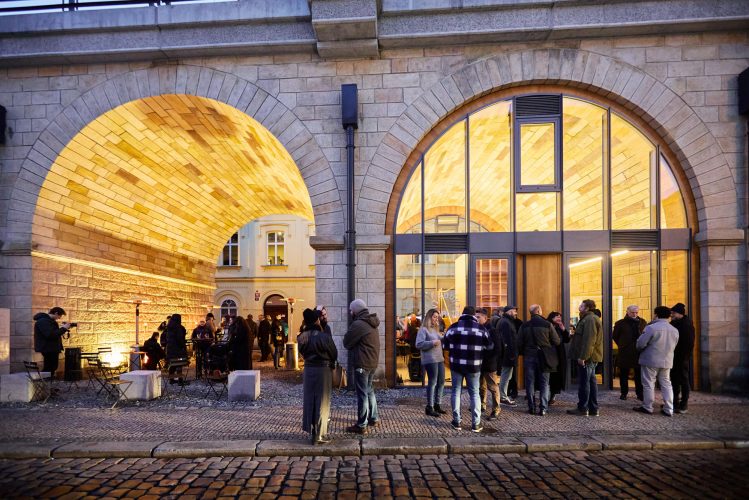 PRONÁJEM OBCHODNÍHO PROSTORU 48 m² PRVNÍHO PLUKU, PRAHA – KARLÍN – foto 3