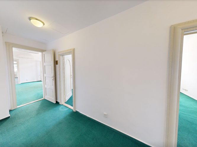 PRONÁJEM KOMPLEXU 5 KANCELÁŘÍ 130 m², JUNGMANNOVA 36/31, PRAHA 1 – foto 2