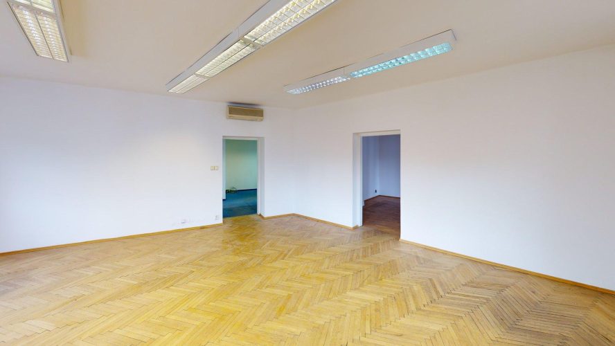 Kancelare-Narodni-36543-4-patro-Living-Room