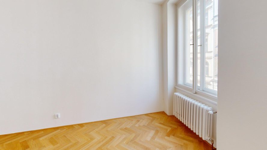 PRONÁJEM BYTU 3 + 1 O VÝMĚŘE 142 m² , MELANTRICHOVA, PRAHA 1 – STARÉ MĚSTO – foto 4