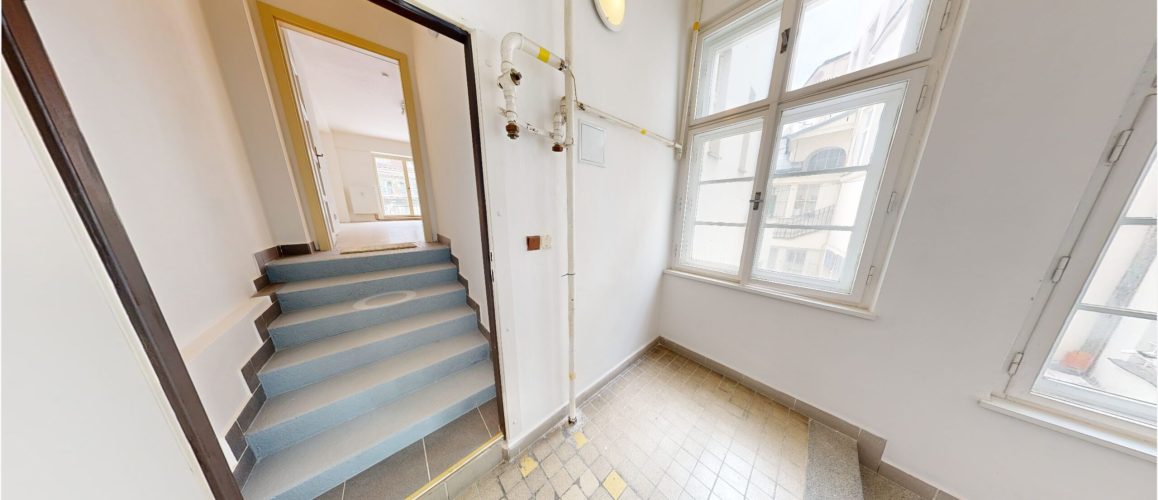 PRONÁJEM BYTU 1+KK O VÝMĚŘE 114 m² , STAROMĚSTSKÉ NÁMĚSTÍ 551/17, PRAHA 1 – STARÉ MĚSTO – foto 2