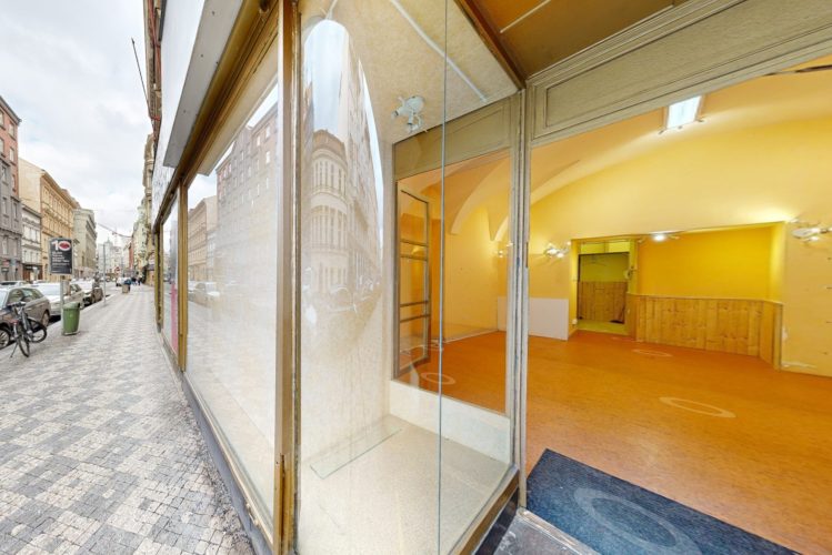PRONÁJEM OBCHODNÍHO PROSTORU 40 m², JUNGMANNOVA 18, PRAHA 1 – NOVÉ MĚSTO – foto 3