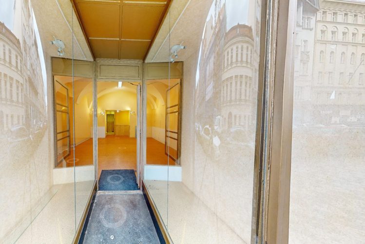PRONÁJEM OBCHODNÍHO PROSTORU 40 m², JUNGMANNOVA 18, PRAHA 1 – NOVÉ MĚSTO – foto 4