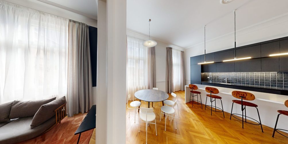 PRONÁJEM BYTU 3+1 O VÝMĚŘE 136 m² , NÁMĚSTÍ FRANZE KAFKY 24/3, PRAHA 1 – STARÉ MĚSTO – foto 2